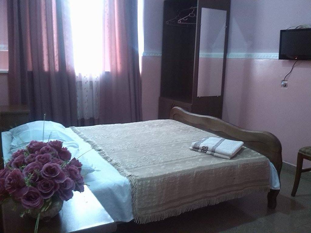 Hostel Georgia Kutaisi Værelse billede